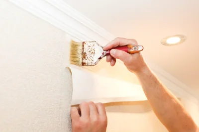 Pose de papier peint au Pellerin — revêtements muraux et toiles de verre